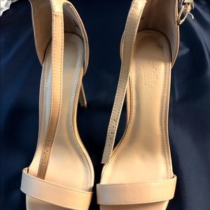 nude heels